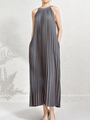 Loose Sleeveless Hollow Pleated Pockets Solid Color Halter-Neck Maxi Dresses