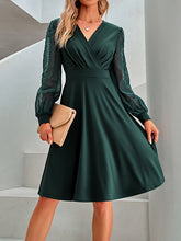 A-Line Long Sleeves Gauze Pleated Split-Joint V-Neck Midi Dresses