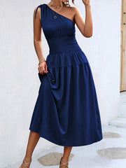 Solid Color Sleeveless One-shoulder Midi Dresses