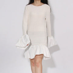 long sweater dress outfit Sexy Women's Summer Dress 2025 Simple High-Grade Bell Sleeve Pleated Solid Color Skirt