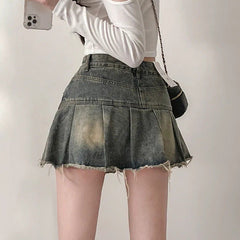 2000s fashion Hot Girl Retro Frayed Skirt Denim Women's New Washed Distressed Design High Waist Slimming Pleated Skirt