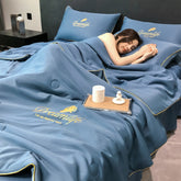 Fresh Green Summer Cool Blanket High-end Embroidery Quilting Queen Quilt Silky Breathable Ice Rayon Blankets Cooling Comforter