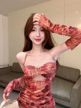 Rose Newspaper Print Love Iron Ring Tassels Women Sexy Hanging Neck Off Shoulder Short Spicy Girl Ruffle Edge Dress Senior XXUJ