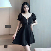 2025 Summer New Women's Light Mature Sexy Deep V Zipper Puff Short Sleeve fashion A-line Waist retraction Solid Color Dress GPUQ