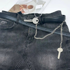 2025 New Women's Luxury Belt Fashion Vintage Rhinestone Key Buckle Bb Belts Y2k Leather Dress Jeans Accessories