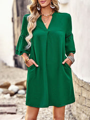 Loose Short Sleeves Falbala Solid Color V-Neck Mini Dresses