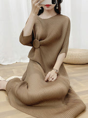 Half Sleeves Irregular Clipping Pleated Solid Color Round-Neck Midi Dresses
