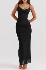 Maxikleid mit Spitzen-Netzstoff, gerüschtem Schlitz 