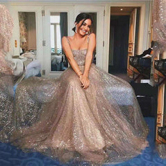 Kleid zum Beeindrucken von Codes 2025 Sommer Neue Damen Sexy Sling-Kleid Ärmelloses Mesh Gold Brautkleid Großer Swing-Rock
