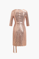 Plissiertes Minikleid mit Pailletten