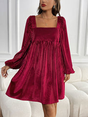 A-Line Long Sleeves Pleated Shiny Solid Color Tied Velvet Square-Neck Mini Dresses