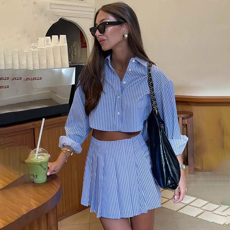 Modischer Anzug mit blauem Streifenmuster für Damen, elegante Langarm-Crop-Tops mit Knopfleiste und Faltenröcke mit hoher Taille, 2-teiliges Set, Weihnachtsgeschenke 