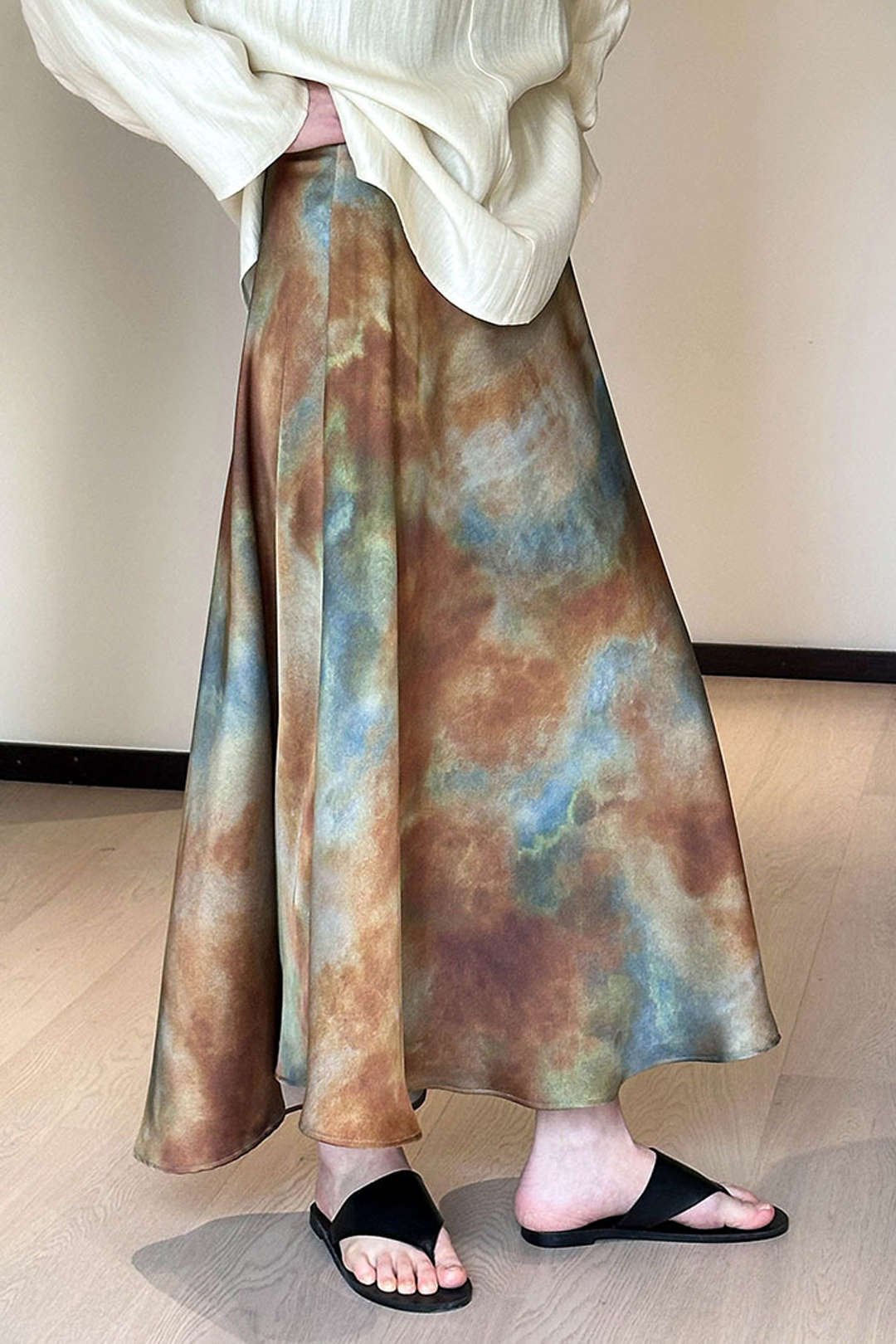 Tie Dye Pleated Midi Skirt