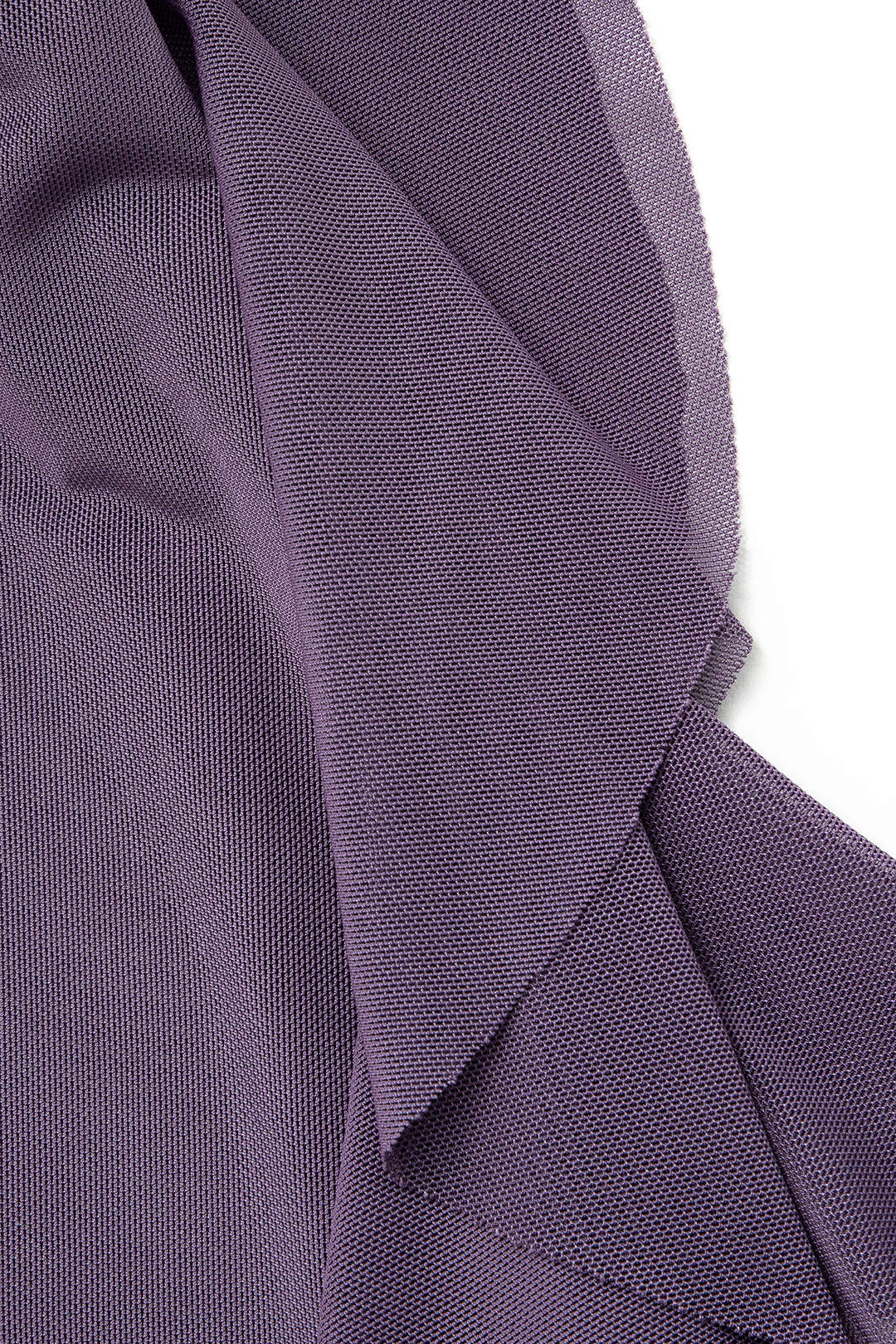 Gerüschtes Midikleid aus Netzstoff mit quadratischem Ausschnitt und Rüschenband 