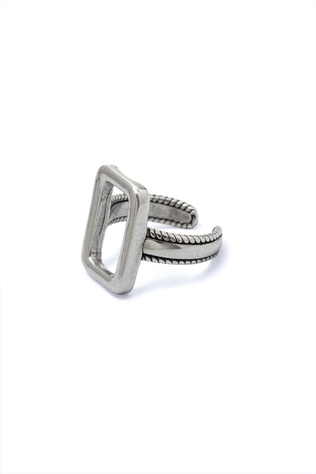 Geometric Opening Ring