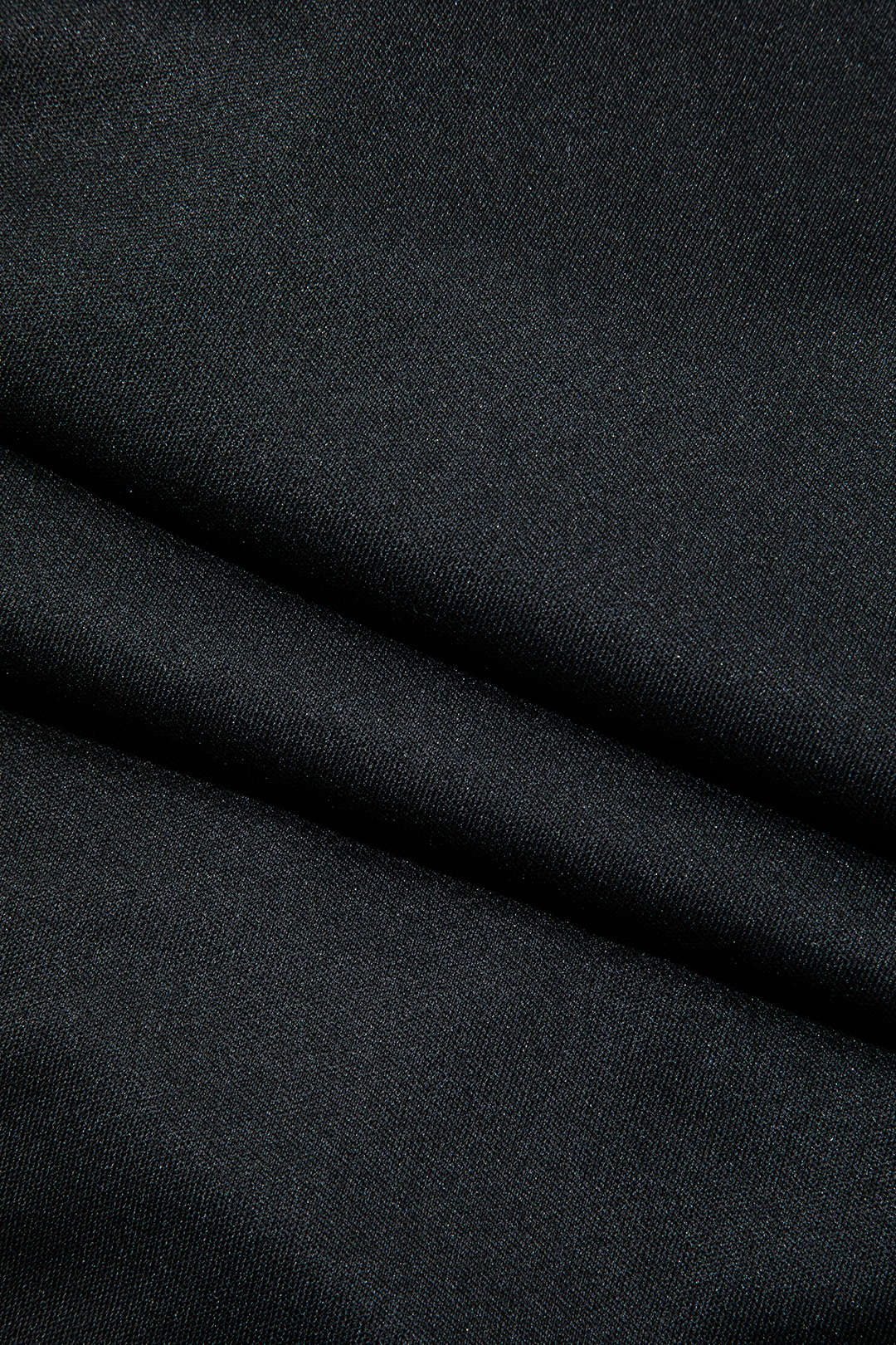 Mini-Slipkleid mit Rüschensaum und eckigem Ausschnitt 