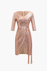 Plissiertes Minikleid mit Pailletten
