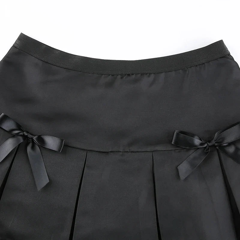 Schwarze Gothic-Ästhetik-Faltenröcke für Damen, Spitzenbesatz, niedrige Taille, E-Girl-Minirock, Punk, Dark Academia, Y2K, Tanz, Streetwear