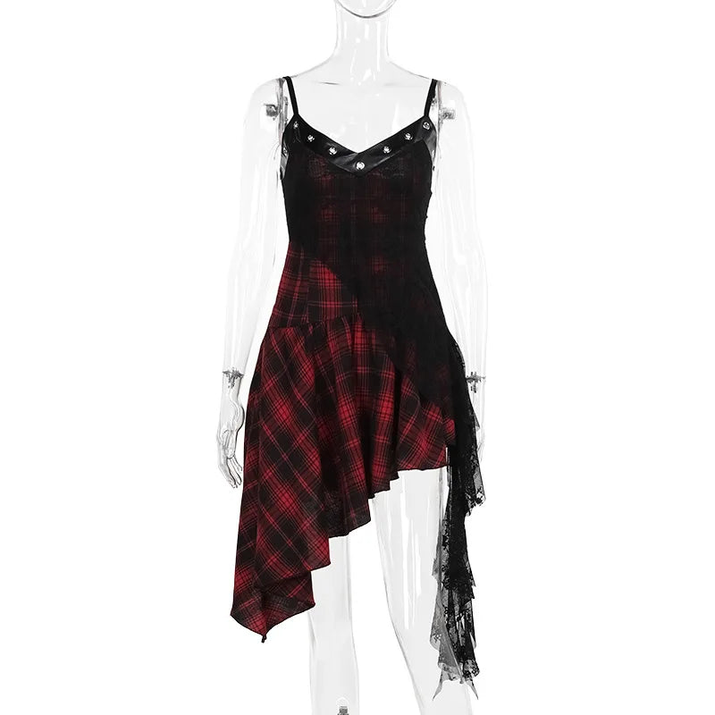 Harajuku Gothic Plaid Y2K 2000er Jahre Spitze Patchwork Spaghettiträger Streetwear V-Ausschnitt Gothic Kleid