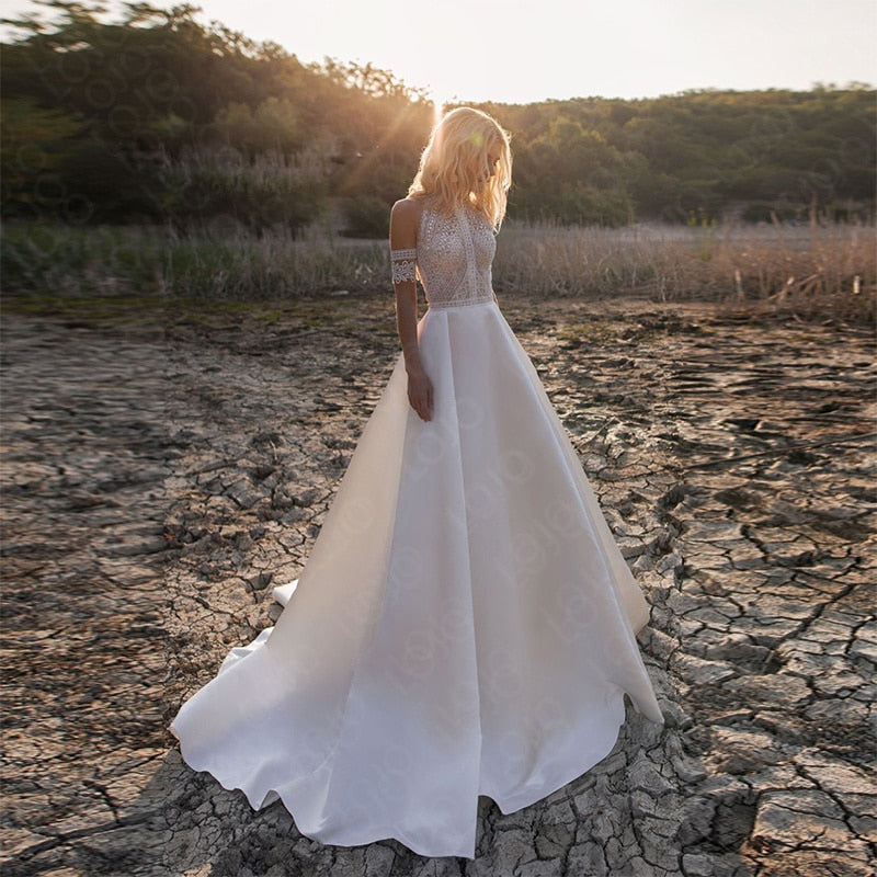 Boho Beach Wedding Dress 2025 Off The Shoulder V-Neck Appliqued Bride Dresses A Line Elegant Lace Bridal Gowns Bohemian