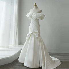 dress to impress divine being off-Shoulder Satin Fishtail Light Wedding Dress Bride French Simple Temperament out Yarn Tail Super Fairy Welcome Dress