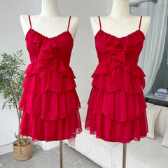 dress to impress codes Pure Desire Style Red White Sling Dress Women's 2025 Summer New Design Sense Waist Slimming Cake Skirt