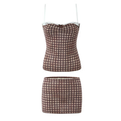 schwarzes Pulloverkleid-Outfit Hot Girl Suit Damen 2025 Herbst Vintage Plaid Lace Stitching Kleines Camisole + Etuirock mit niedriger Taille