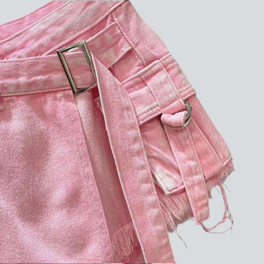 Asymmetrischer Mini-Jeansrock mit Falten