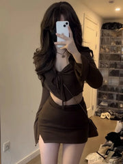 Mode Sexy Unregelmäßigen Geraffte Slim Fit Langarm Tops Frauen + Y2k Hohe Taille Bodycon Röcke 2024 Sommer Neue Zwei stück Sets