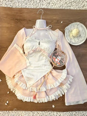 Neuer rosa Strickjackenmantel im chinesischen Stil für Damen + unregelmäßige Slim Fit-Unterhemdweste + hoch taillierte, geraffte Spitzenröcke, dreiteilige Sets