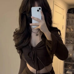 Mode Sexy Unregelmäßigen Geraffte Slim Fit Langarm Tops Frauen + Y2k Hohe Taille Bodycon Röcke 2024 Sommer Neue Zwei stück Sets