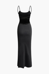 Einfarbiges, rückenfreies Maxikleid mit Schlitz 