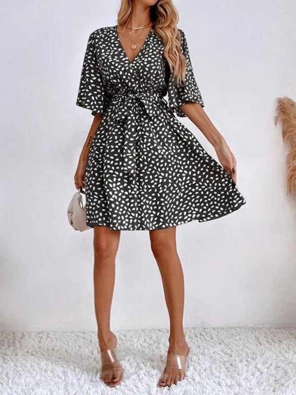 Half Sleeves Loose Pleated Printed Ruffled Tied Waist V-Neck Mini Dresses