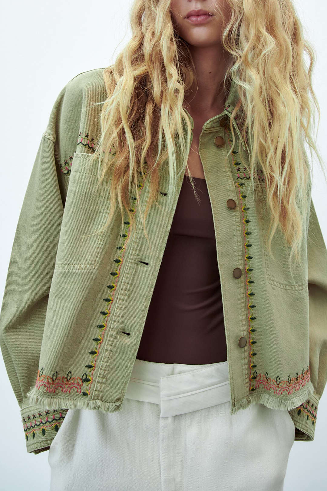 Embroidered Frayed Hem Button Up Pocket Lapel Jacket