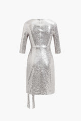 Plissiertes Minikleid mit Pailletten