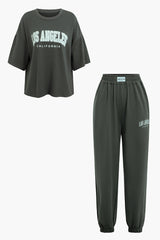 Set aus T-Shirt und Hose mit Rundhalsausschnitt und Buchstabendruck 